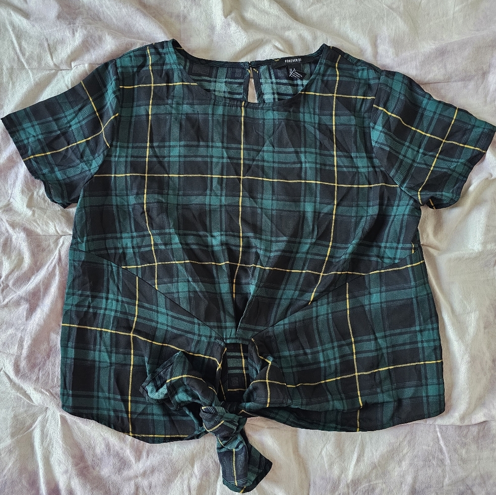 FOREVER 21 green plaid cropped top dress shirt work business casual office NEW
